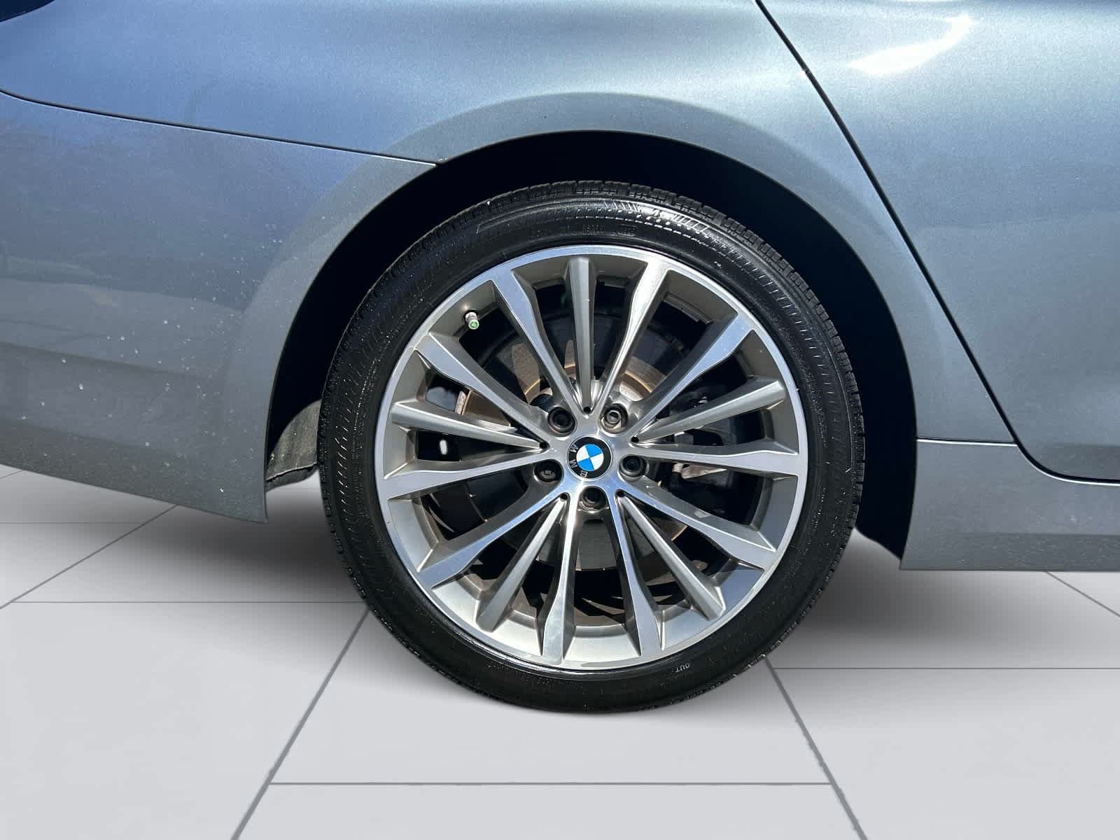 Used 2022 BMW 540i xDrive w/ Premium Package AWD/4WD image 11