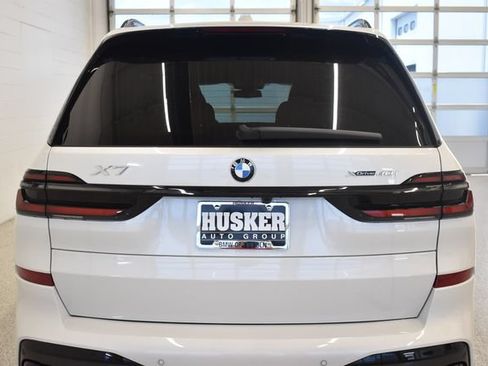 New 2027 BMW X7 xDrive40i w/ M Sport Package AWD/4WD image 13