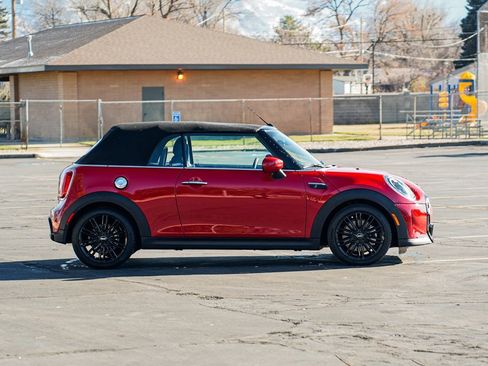 Certified 2022 MINI Cooper S image 7