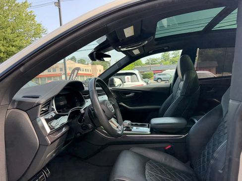 Used 2023 Audi SQ8 Premium Plus w/ Executive Package AWD/4WD image 17