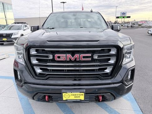 Used 2020 GMC Sierra 1500 AT4 w/ Off-Road Performance Package image 7