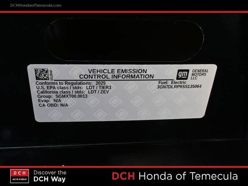 Used 2025 Chevrolet Equinox EV LT w/ Convenience Package FWD image 9