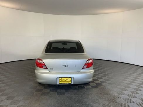 Used 2001 Kia Rio Sedan FWD image 6