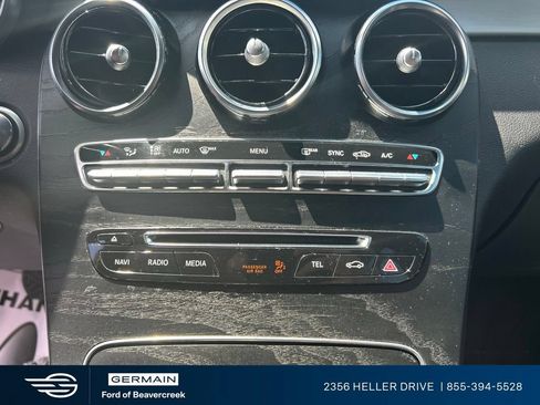 Used 2019 Mercedes-Benz GLC 300 4MATIC image 19