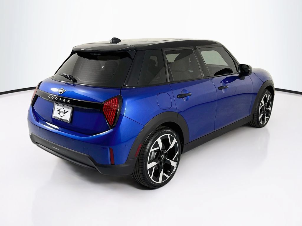 New 2027 MINI Cooper 4-Door Hardtop FWD image 5