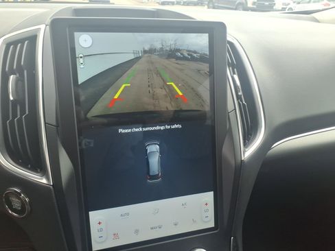 Certified 2024 Ford Edge Titanium w/ Equipment Group 301A image 19