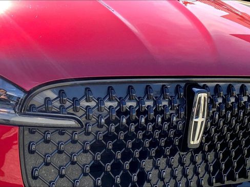 Used 2025 Lincoln Aviator Reserve w/ Equipment Group 201A image 29