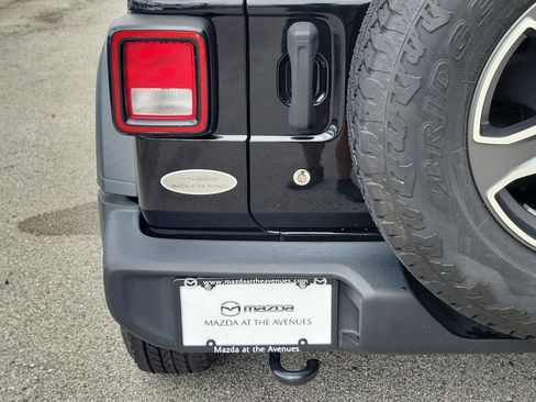 Used 2020 Jeep Wrangler Unlimited Sport AWD/4WD image 10