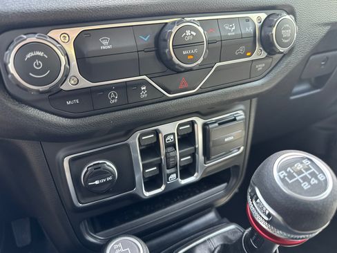 New 2026 Jeep Wrangler Unlimited Sport AWD/4WD image 29