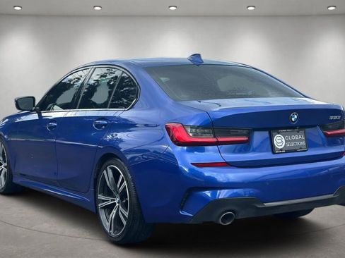 Used 2021 BMW 330i Sedan w/ M Sport Package RWD image 5