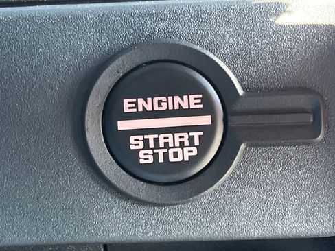 New 2025 Ford Bronco Raptor image 10