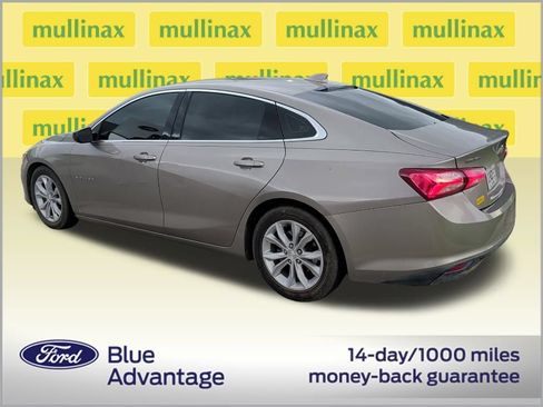Used 2022 Chevrolet Malibu LT FWD image 3