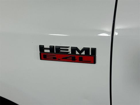 Used 2020 RAM 2500 Big Horn w/ Level 2 Equipment Group image 29