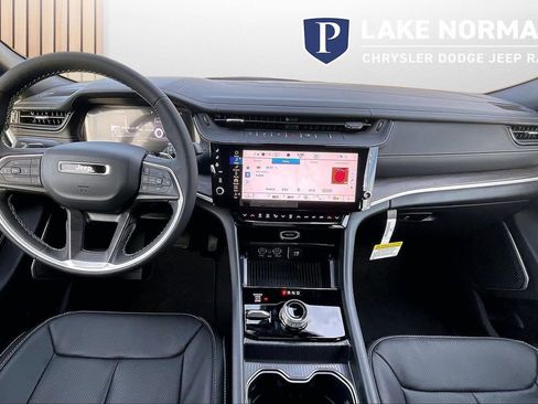 New 2026 Jeep Grand Cherokee Limited image 10