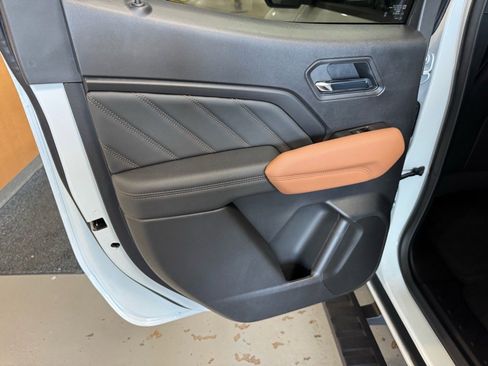 New 2026 GMC Canyon AT4 w/ Technology Plus Package image 9