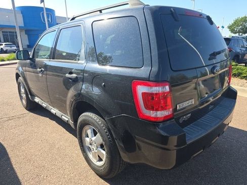 Used 2011 Ford Escape XLT FWD image 9