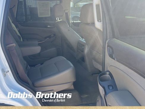 Used 2018 GMC Yukon SLT w/ Premium Edition image 11