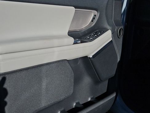 New 2026 Ford Expedition Active image 21