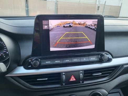 Used 2023 Kia Forte LXS image 18