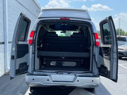 New 2026 GMC Savana 2500 w/ Driver Convenience Package RWD image 10