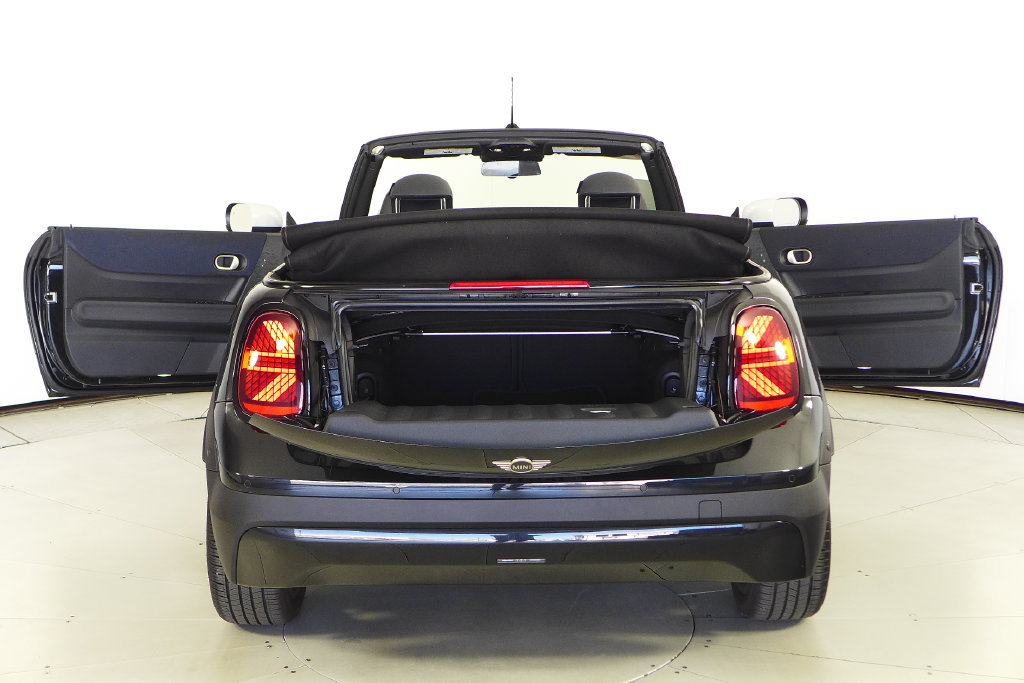 Used 2026 MINI Cooper S FWD image 10