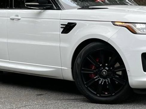 Used 2019 Land Rover Range Rover Sport Supercharged image 9