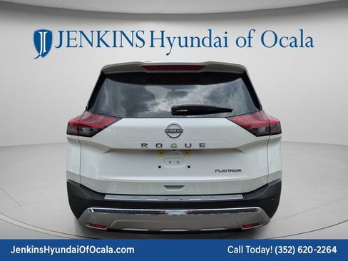 Used 2023 Nissan Rogue Platinum w/ Platinum Premium Package FWD image 4