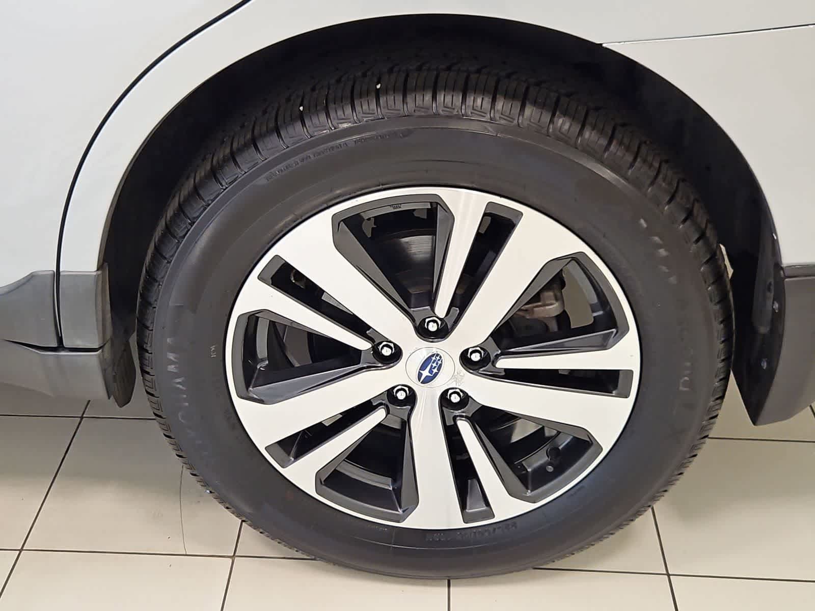 Used 2018 Subaru Outback 2.5i Limited AWD/4WD image 26
