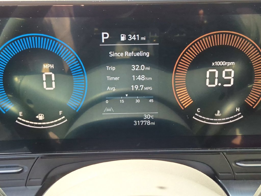 Used 2025 Hyundai Kona SEL FWD image 16