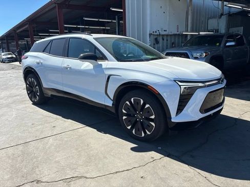 Used 2024 Chevrolet Blazer EV RS AWD/4WD image 2