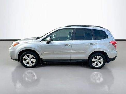Used 2016 Subaru Forester 2.5i Limited AWD/4WD image 9