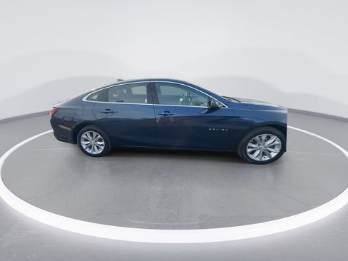 Used 2020 Chevrolet Malibu LT image 9