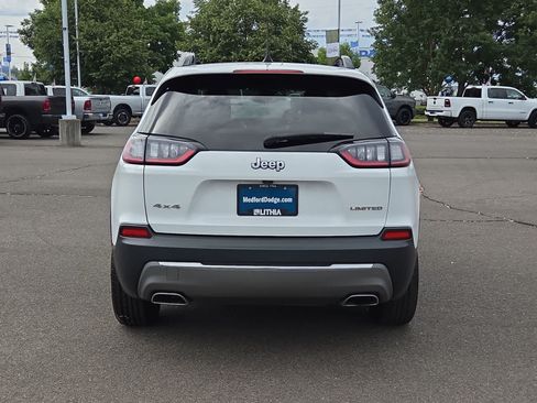 Used 2022 Jeep Cherokee Limited AWD/4WD image 13
