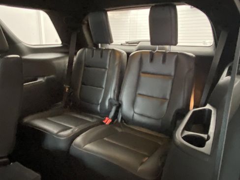 Used 2018 Ford Explorer Sport AWD/4WD image 22