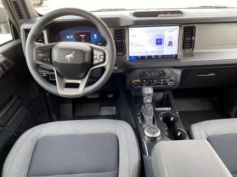 Used 2025 Ford Bronco 4-Door AWD/4WD image 10