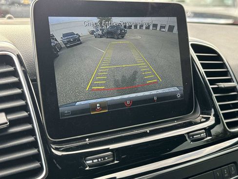 Used 2018 Mercedes-Benz GLE 350 image 22