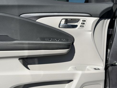 Used 2023 Honda Ridgeline RTL-E image 21