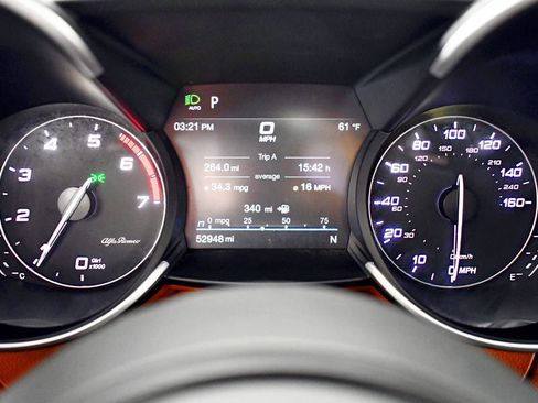 Used 2020 Alfa Romeo Giulia AWD w/ Quick Order Package 22J Sport image 26