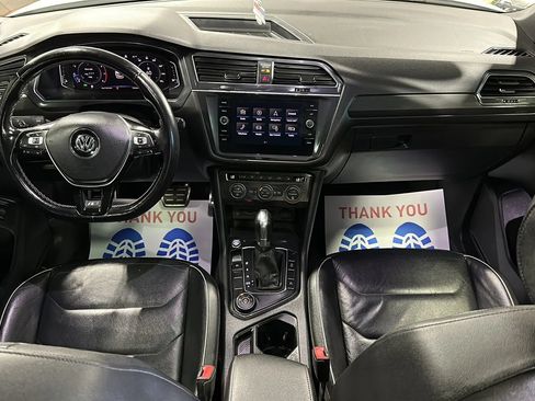 Used 2019 Volkswagen Tiguan SEL Premium R-Line w/ 3rd Row Seat Package AWD/4WD image 23