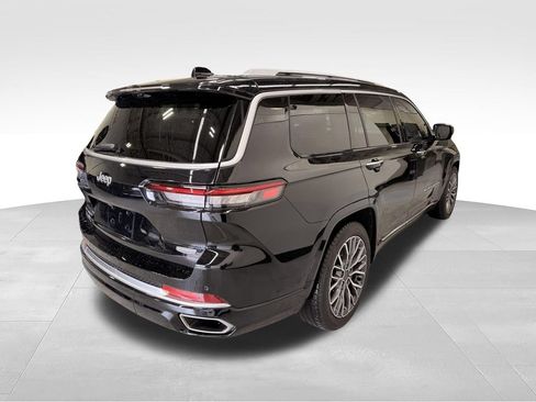 Used 2022 Jeep Grand Cherokee L Summit AWD/4WD image 7