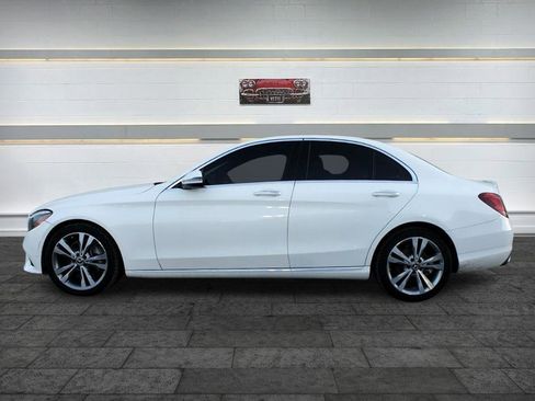 Used 2019 Mercedes-Benz C 300 Sedan image 4