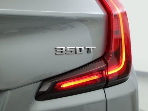 Certified 2024 Cadillac XT4 Premium Luxury image 12