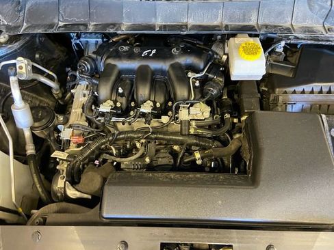 Certified 2024 Nissan Pathfinder SV image 20