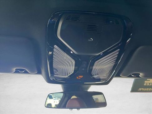 Used 2025 BMW 230i xDrive 230i xDrive image 19