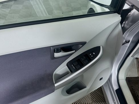 Used 2010 Toyota Prius FWD image 15