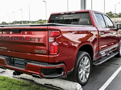 Used 2023 Chevrolet Silverado 1500 High Country w/ High Country Premium Package AWD/4WD image 8