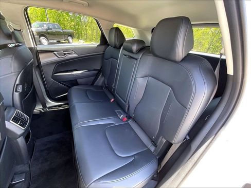 Used 2023 Kia Sportage EX AWD/4WD image 14