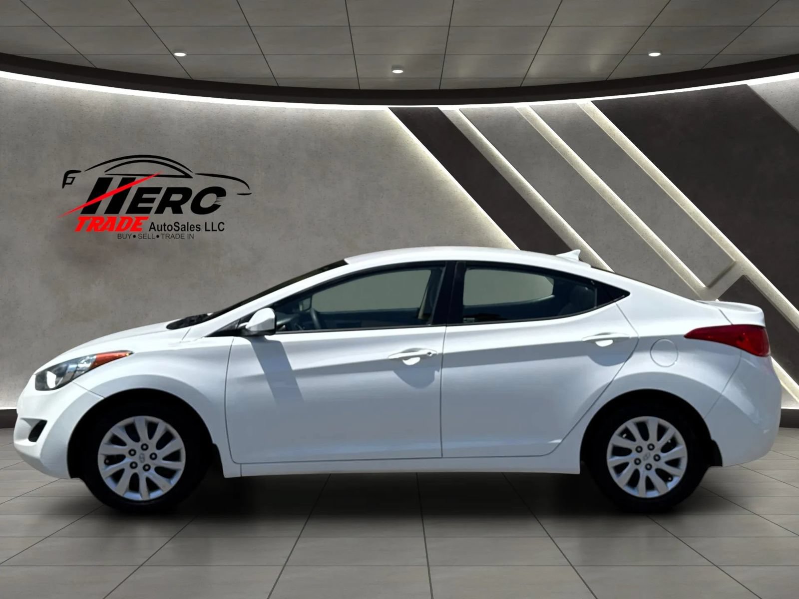 Used 2013 Hyundai Elantra GLS FWD image 7
