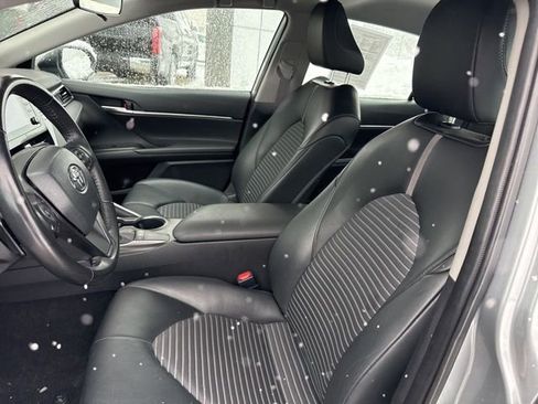 Used 2024 Toyota Camry SE image 24