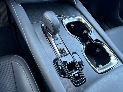 Used 2025 Lexus RX 350 Premium w/ Accessory Package (Z1) FWD image 20